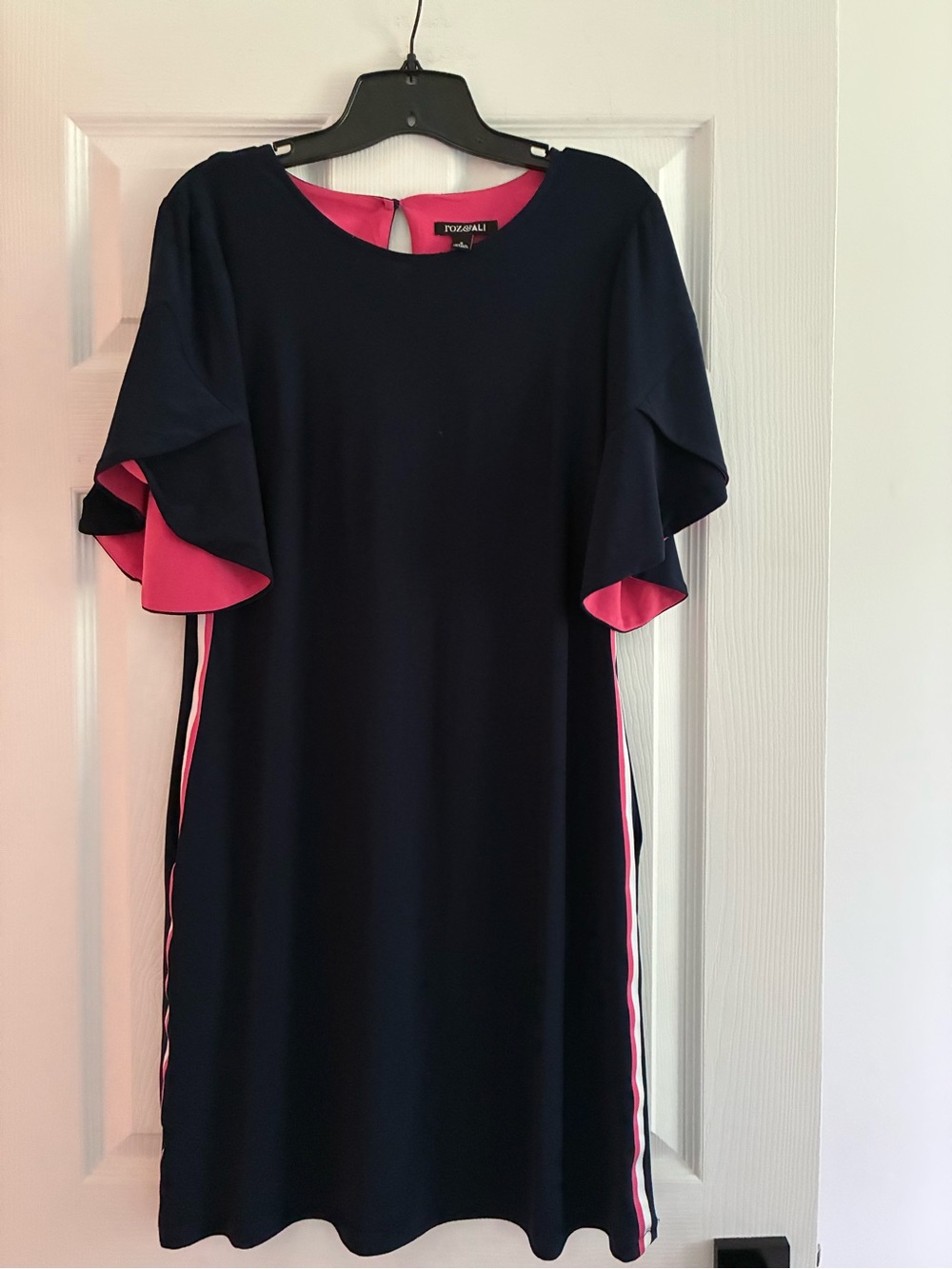 Roz & Ali Navy Midi Dress with Pink Trim Size Small NWOT